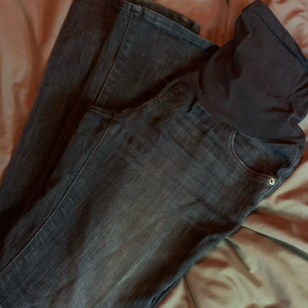 Flared maternity jeans